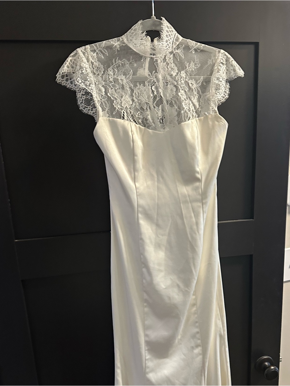 Anthropologie Elegant Ivory Lace Yoke Bridal Gown